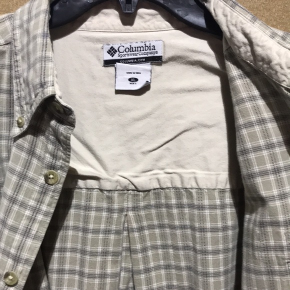 Columbia men’s gray with gray and white stripes long sleeve shirt (size XL) - Picture 7 of 7